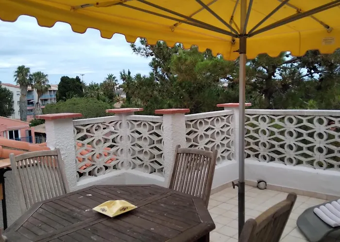 Bel Appartement Avec Prestations Et Terrasse