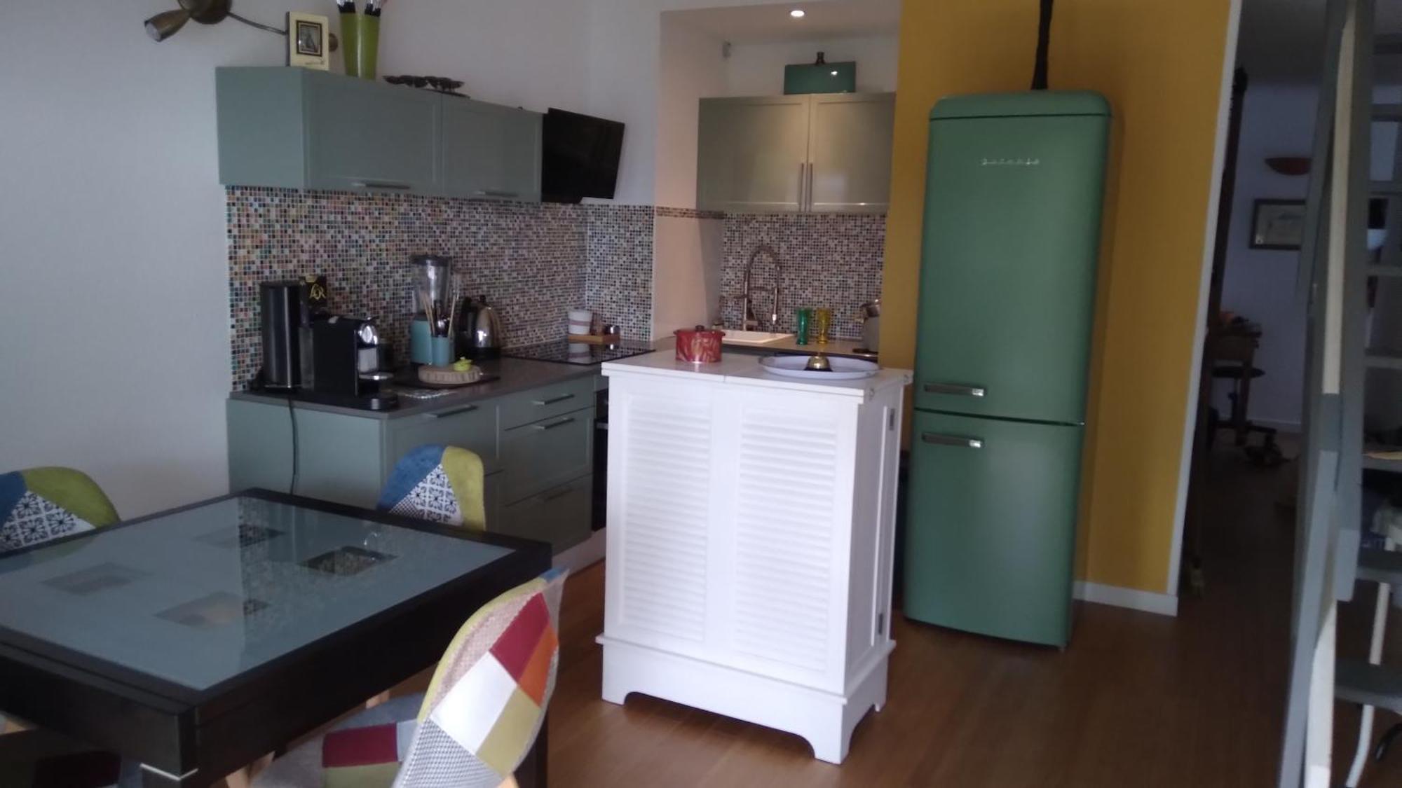 Bel Avec Prestations Et Terrasse *